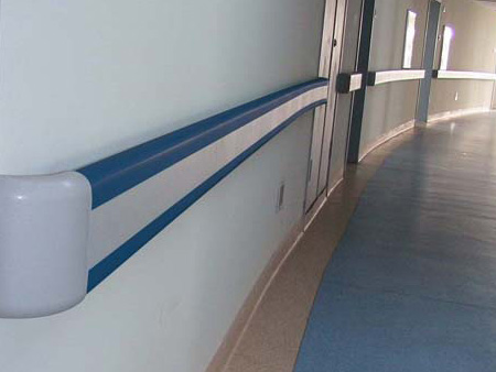 医用走廊扶手安装案例